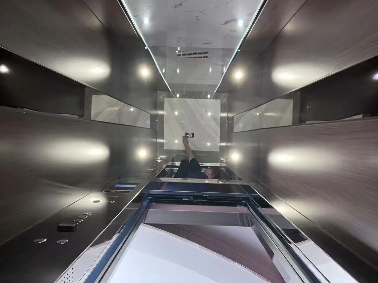 必赢76net线路室外旅行电梯项目